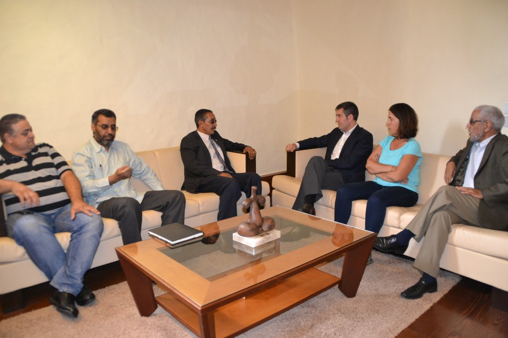 Delegación saharaui - alcalde