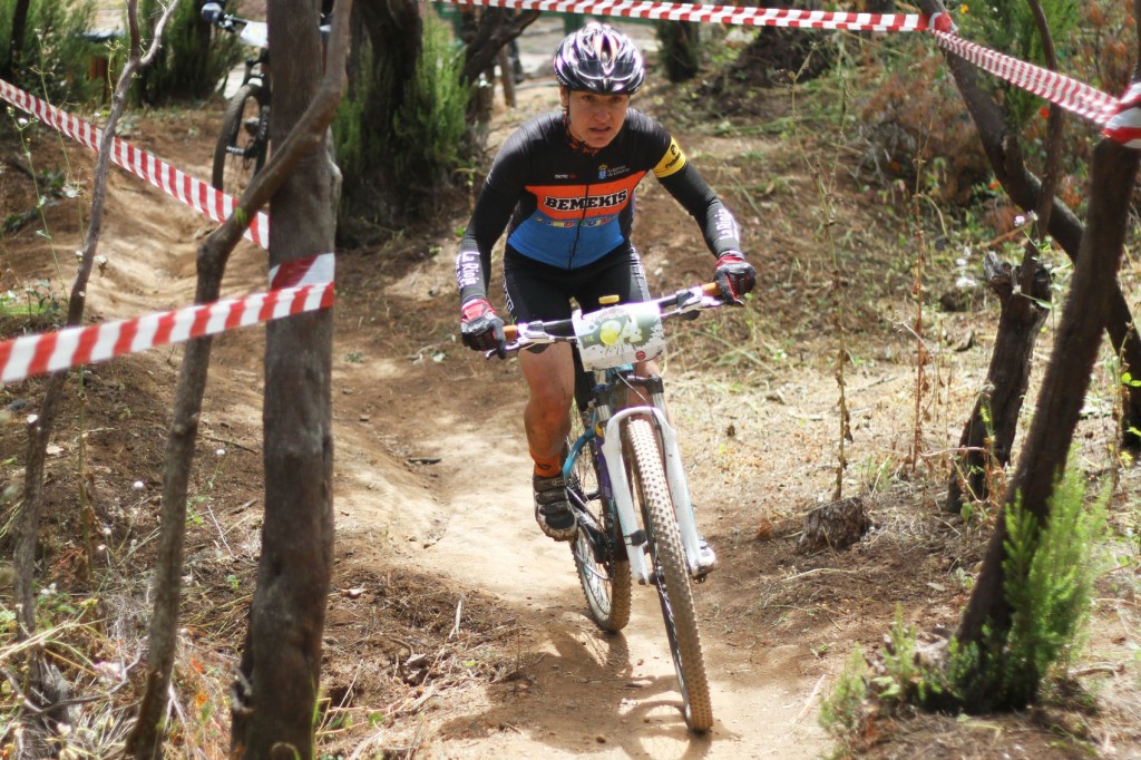 NP140729BarloBikeBemekis