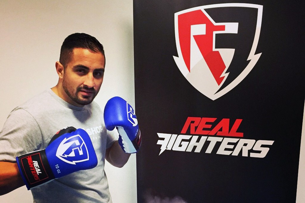 NP141201_Loren_RealFighters