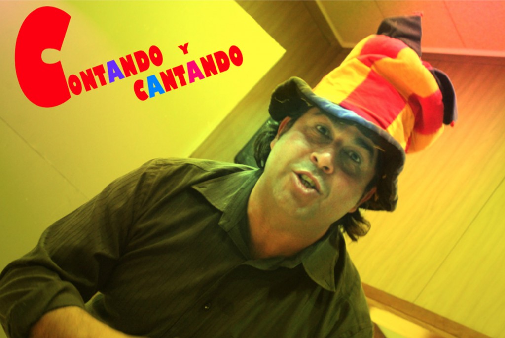 CONTANDO Y CANTANDO
