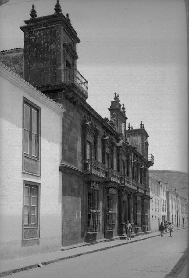 palacio condes del valle de salazar a passaporte 1931 2