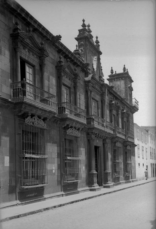 palacio condes del valle de salazar a passaporte 1931