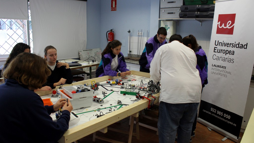 ENTRENAMIENTO PARA LA FLL