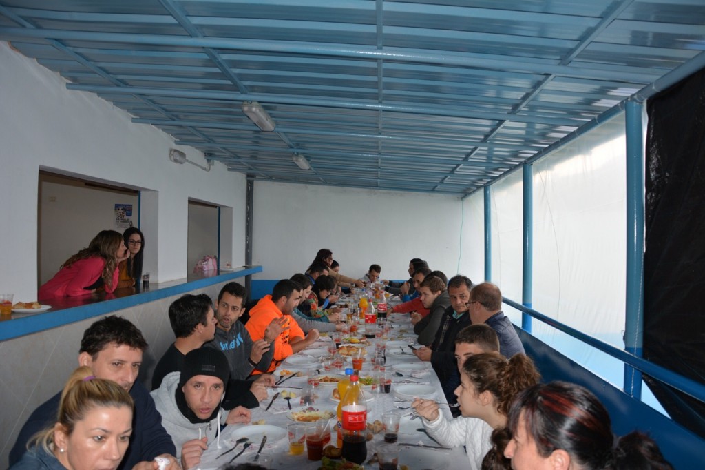 Jos+® Alberto D+¡az almuerzo CD Hidalgo