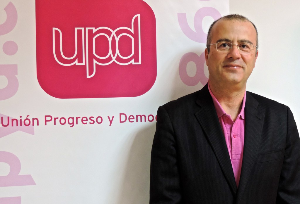 Miguel +üngel Gonz+ílez Su+írez, candidato de UPyD al ayuntamiento de Santa Cruz de Tenerife