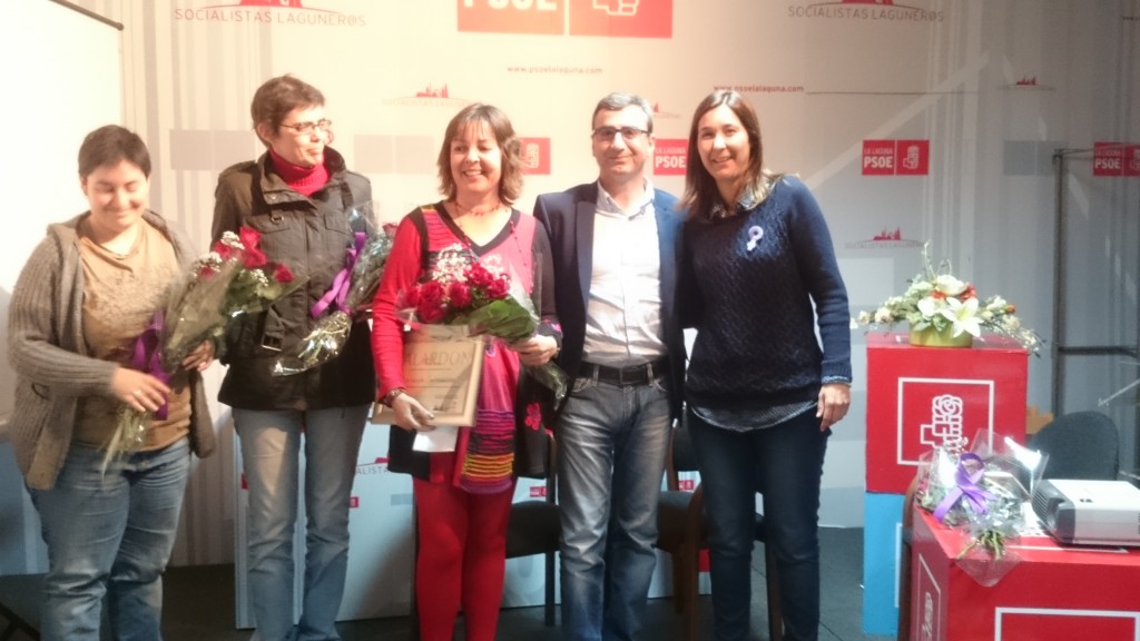 13 Rosas 2015