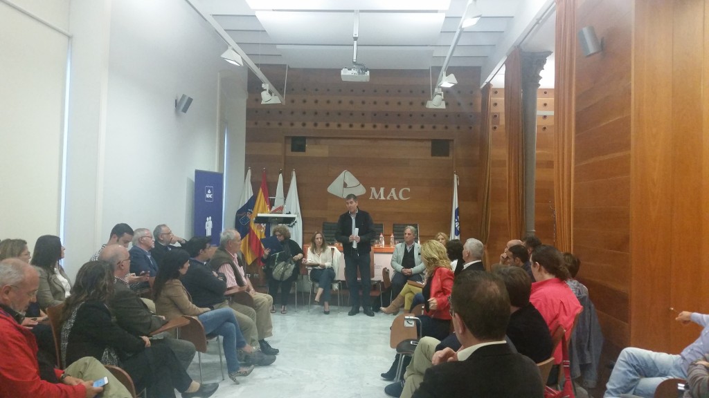 Encuentro sector sanitario1