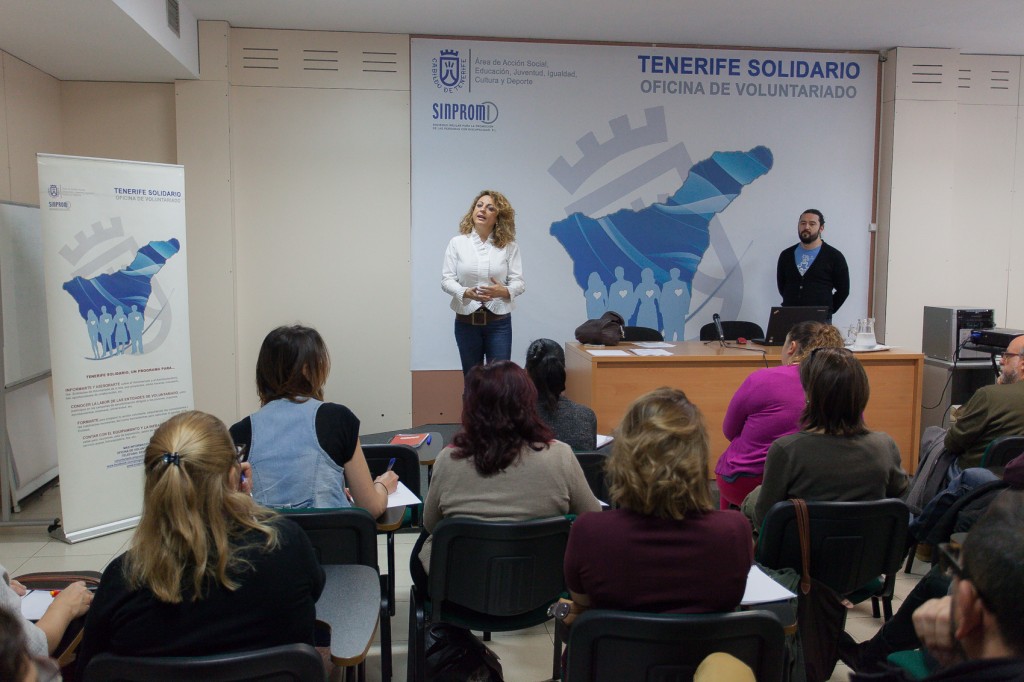 Inauguración curso de Crownfounding-voluntariado/OAD/Tony Cuadrado Freelancer