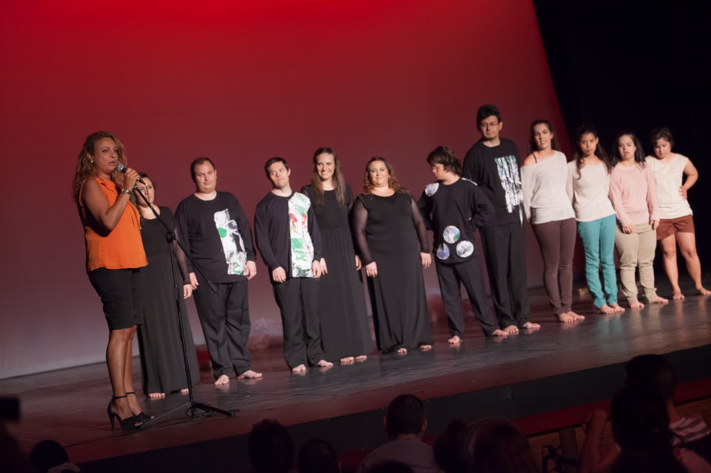 Cristina Valido asiste a la representación de las compañías de danza-teatro, formadas por personas con discapacidad/Tony Cuadrado Freelancer