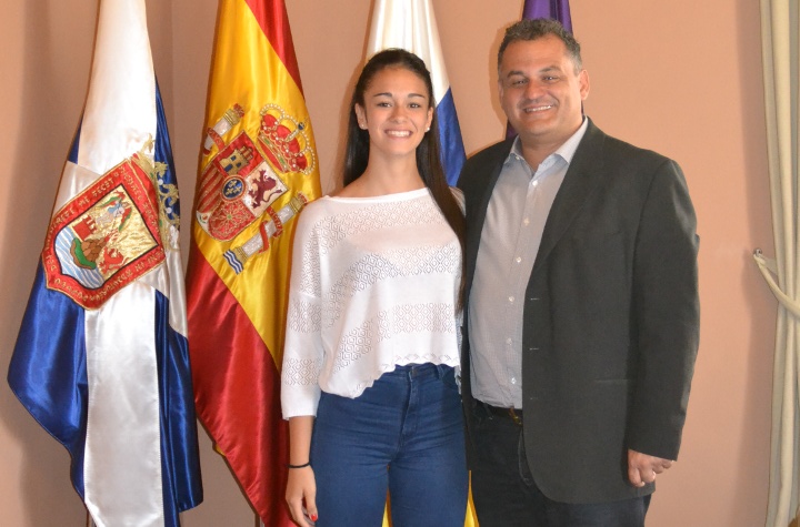 Recepción alcalde Sheyla Gómez