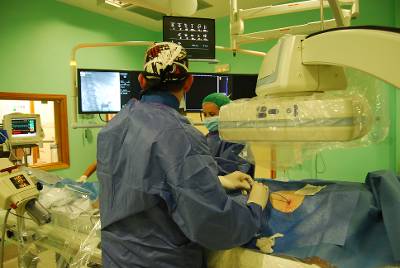 Una intervención de Radiología Intervencionista donde se ha implantado el sistema Dosis Watch
