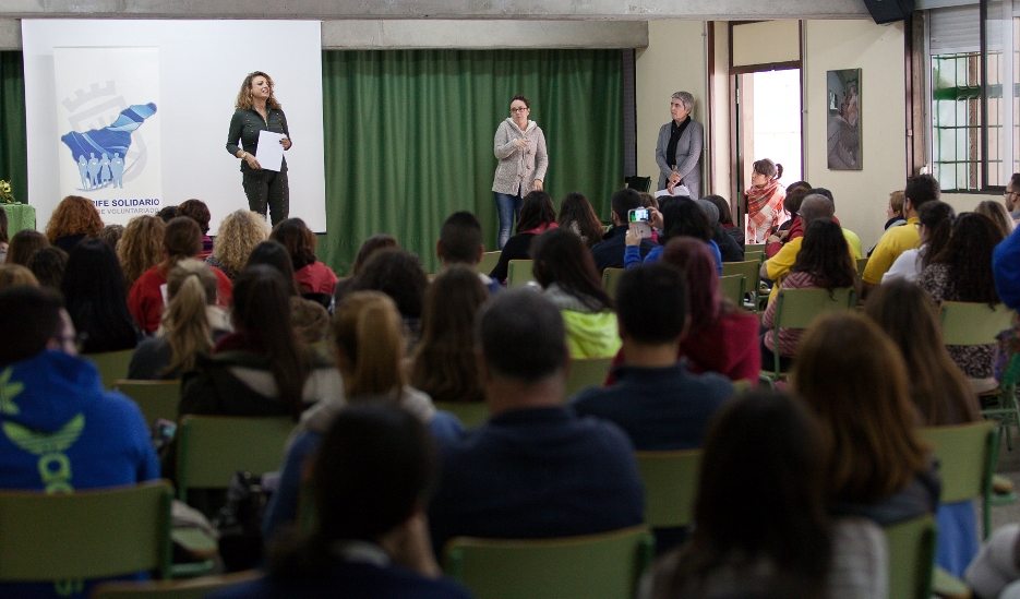 Jornadas de Voluntarioado en el IES Los Gladiolos/Tony Cuadrado Freelancer