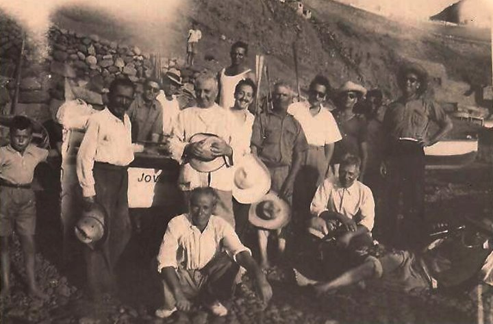 punta Regreso+de+Las+Salvajes.1948.+V.Núñez+Fuentes,V.N.Izqdo.Celestin
