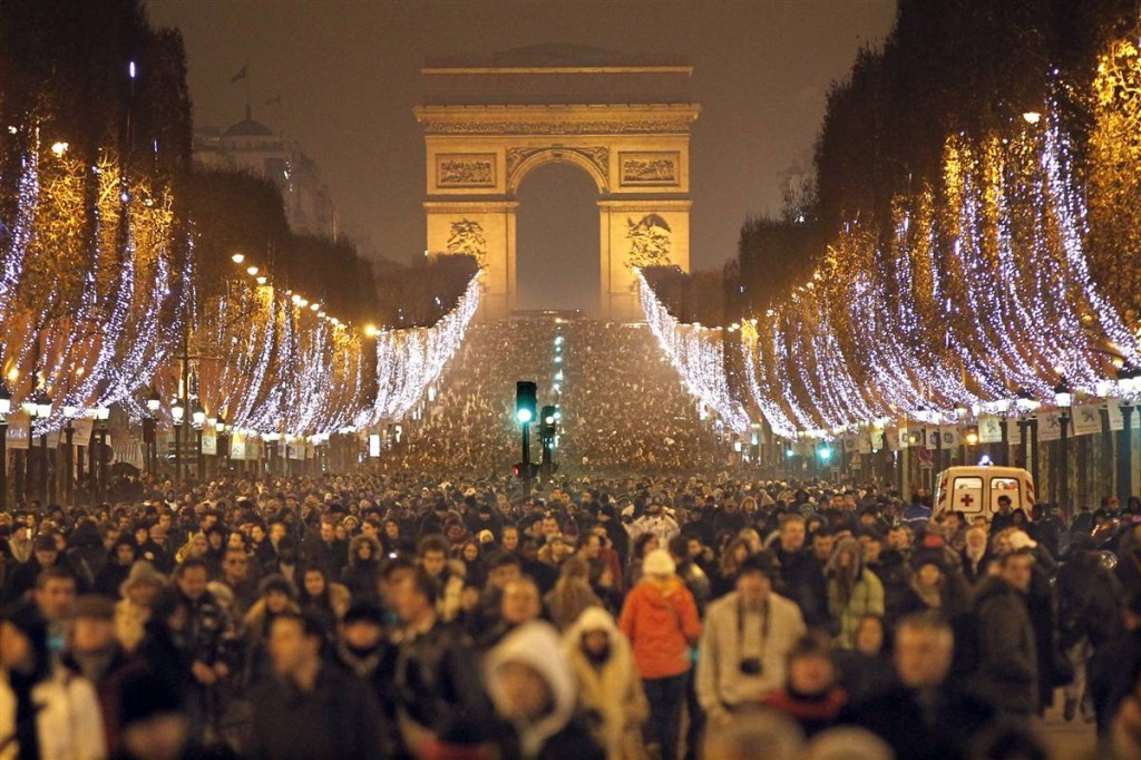 campos-eliseos-paris-fin-de-año