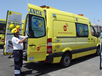 Ambulancia de soporte vital básico del SUC