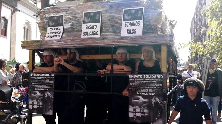 ensayo solidario