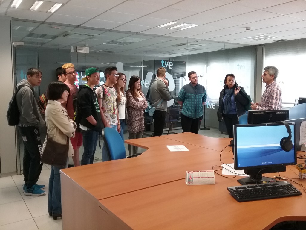 VISITA DEL IES SABINO BERTHELOT A RTVE