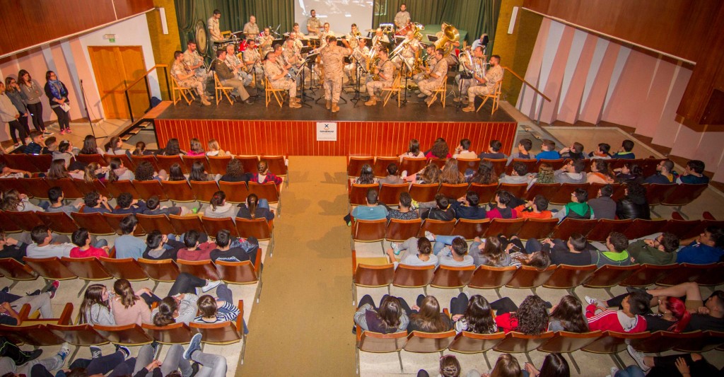 banda militar