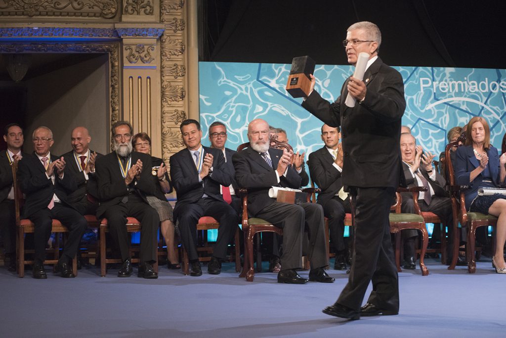 acto institucional39
