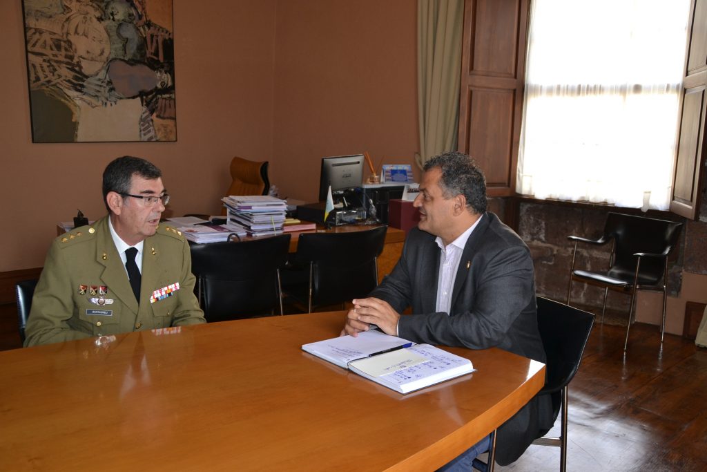 Encuentro alcalde-Vidal Santacreu