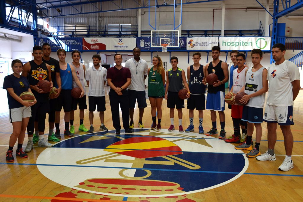 NP160711 Baloncesto