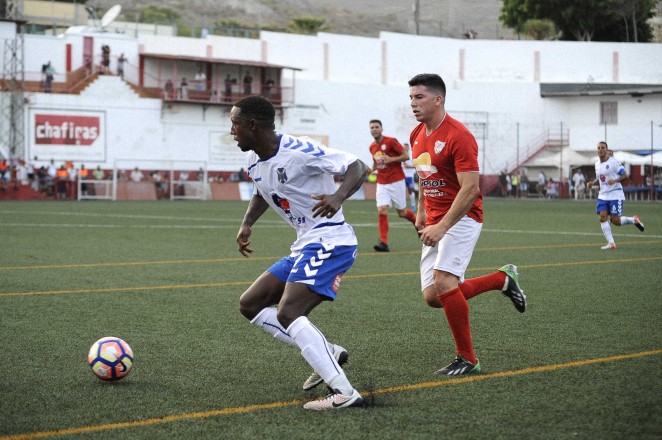 662x372a_261625442las-zocas-cd-tenerife-1617