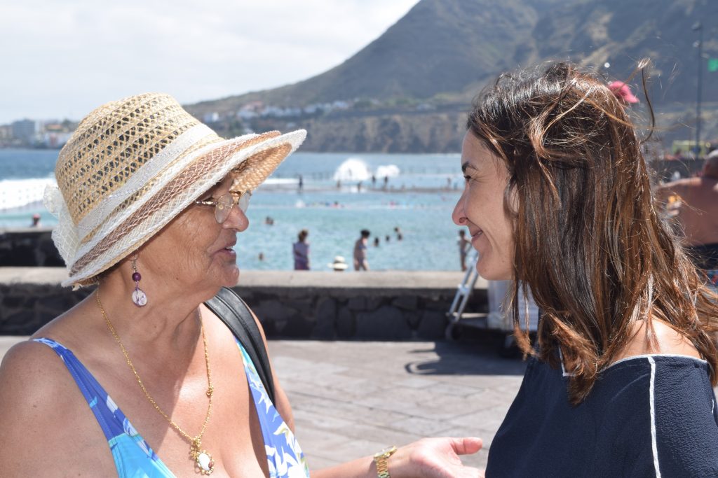 mayores en la costa