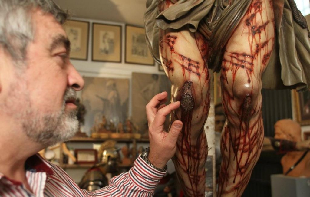 Cristo en el Taller de Miñarro 3