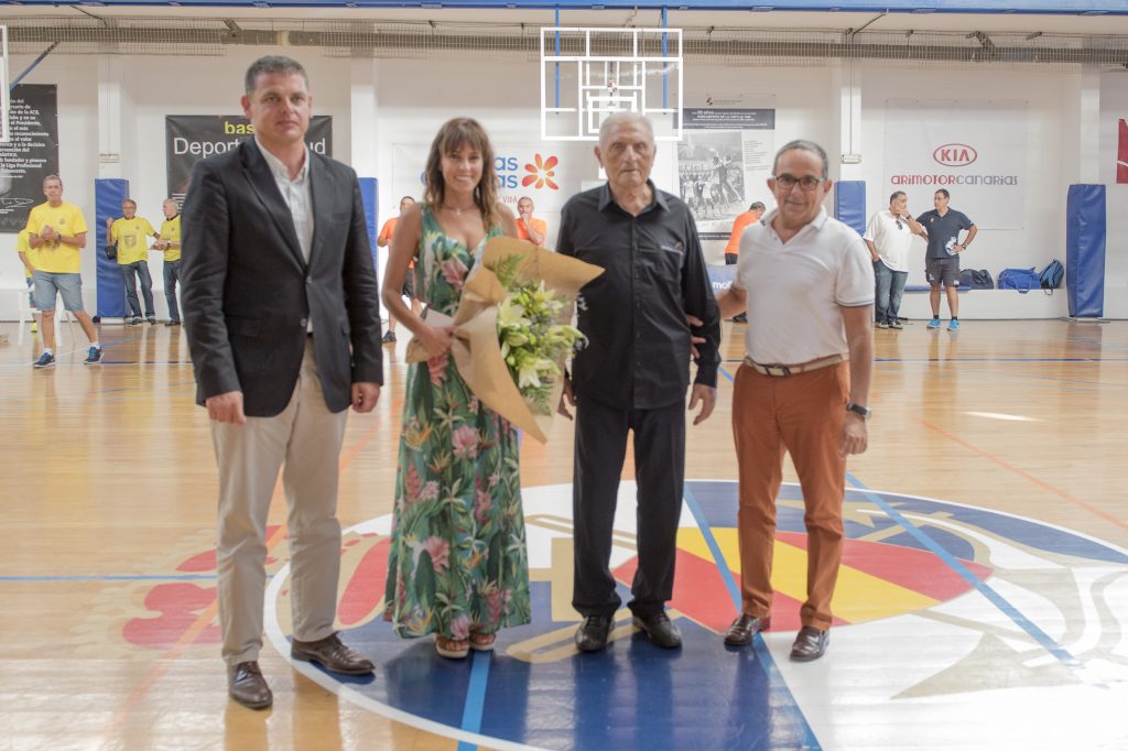 RCNT Homenaje a Pepe Cabrera