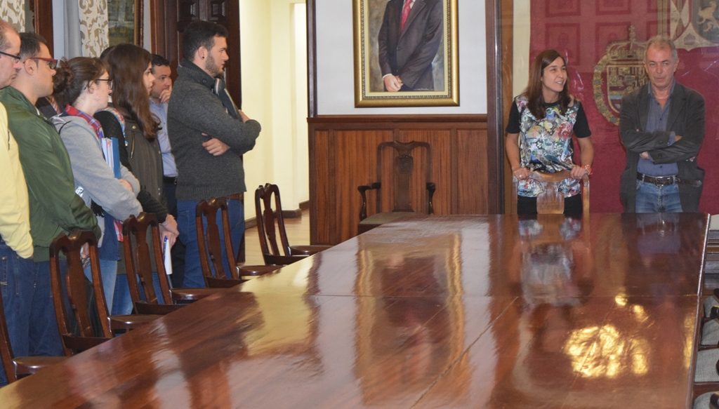visita-estudiantes-15-de-octubre