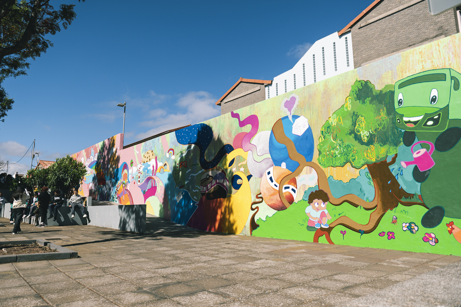 El CEIP de La Verdellada reivindica en sus paredes más espacios para ...