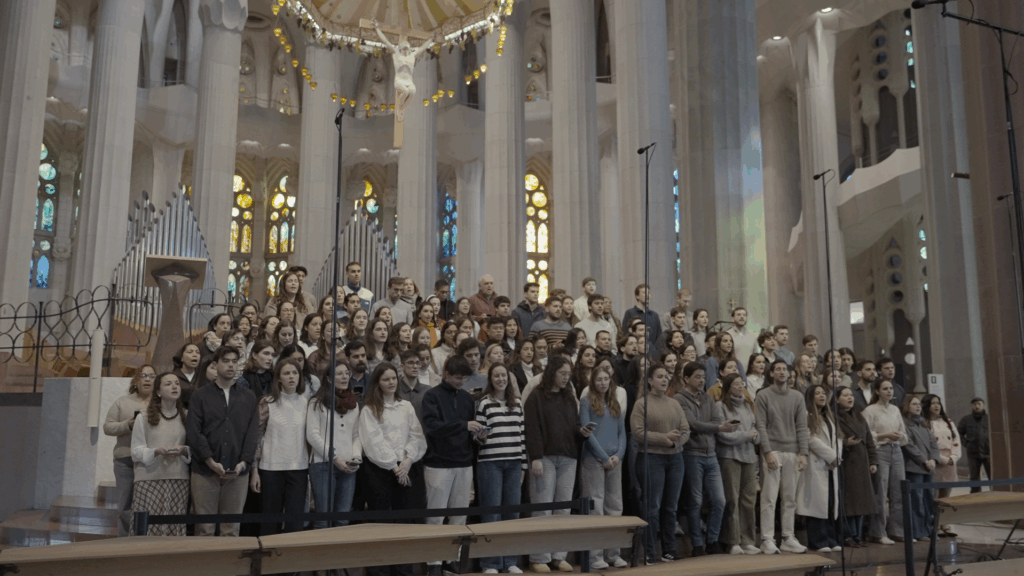 VIVAFE LÍDERA ‘ALZA LA MIRADA’, EL HIMNO OFICIAL DE LA VISITA DEL PAPA ...
