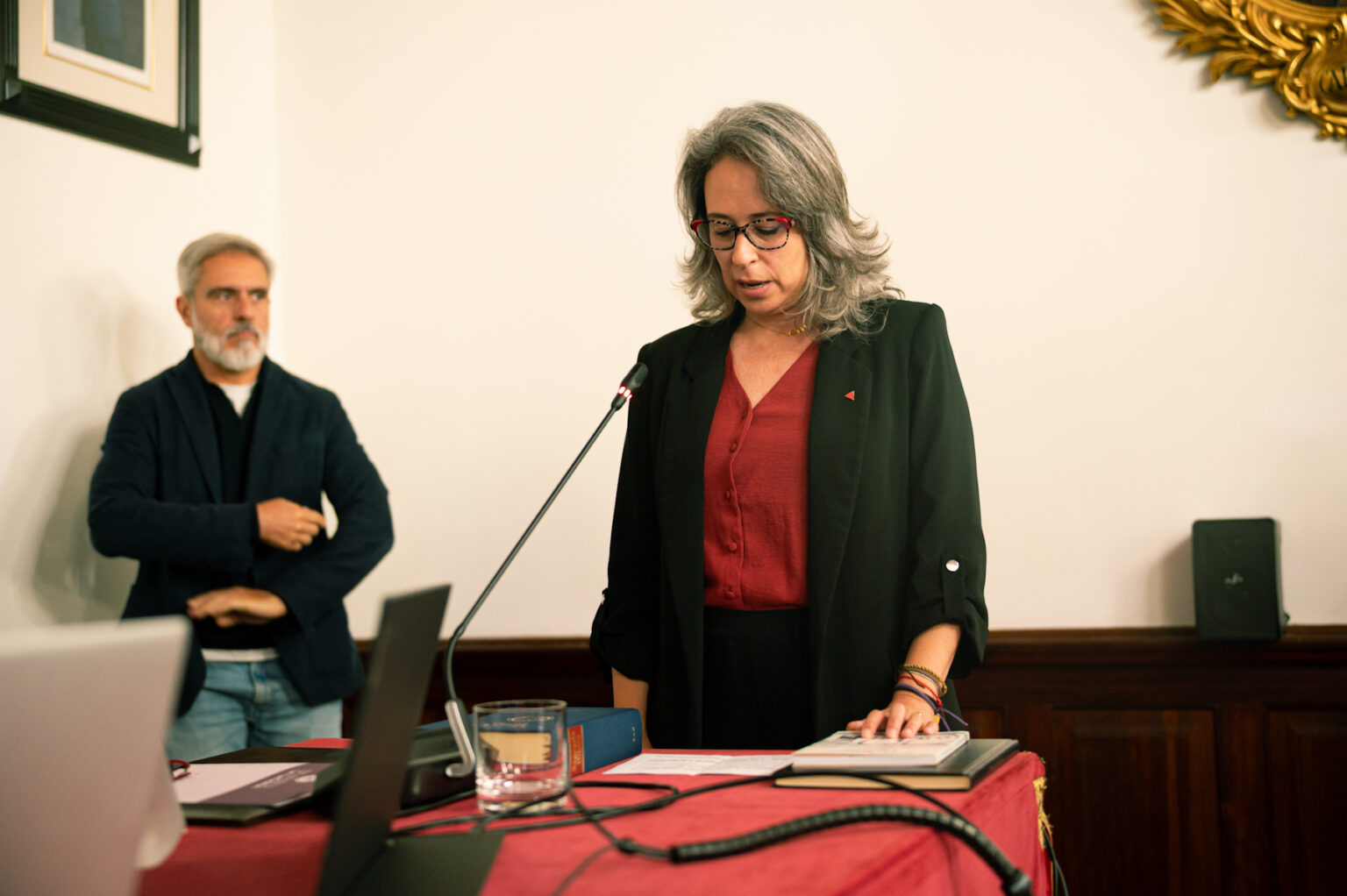 Carolina Castro toma posesión como nueva concejala de Unidas se puede ...